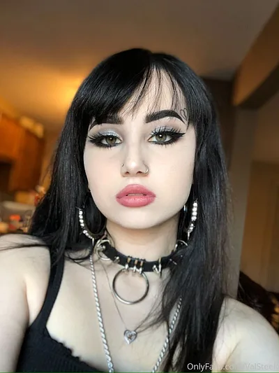 ValericaSteele ️‍