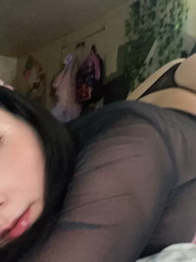 DeepThroatDollyx (6gb) ️‍